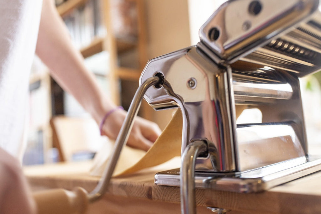 4 common mistakes when using a pasta machine (and how to avoid them)