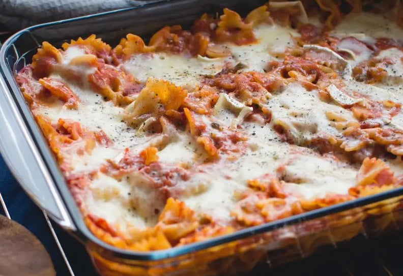Mother's Day recipe: baked pasta with tomato sauce