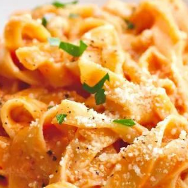 Tomato and Burrata Sauce